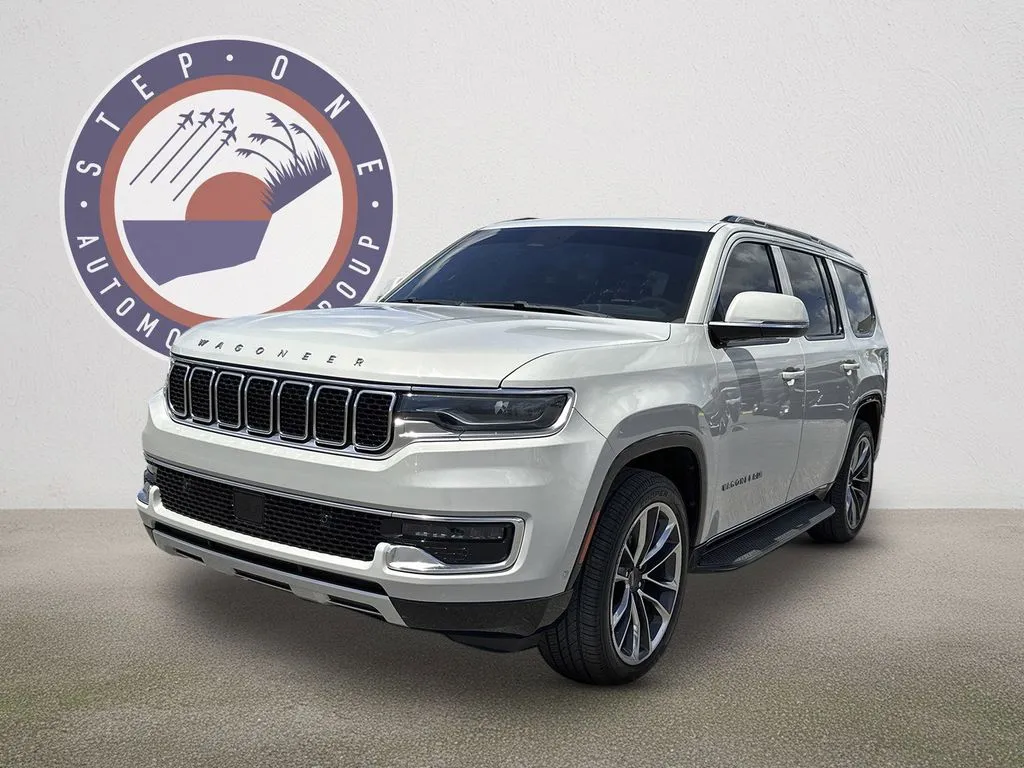 2022 Jeep Wagoneer Series II 4WD's photo