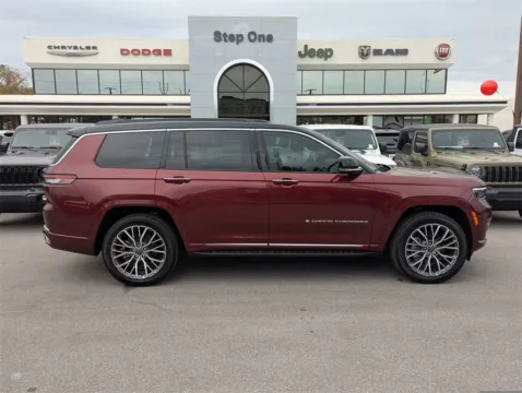 More photos of 2025 Jeep Grand Cherokee L Summit at Step One Chrysler Dodge Jeep Ram Fiat Fort Walton Beach, FL