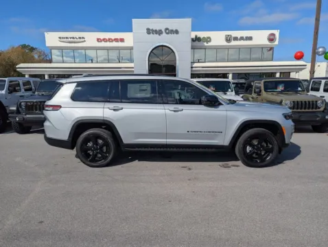 More photos of 2025 Jeep Grand Cherokee L Altitude X at Step One Chrysler Dodge Jeep Ram Fiat Fort Walton Beach, FL