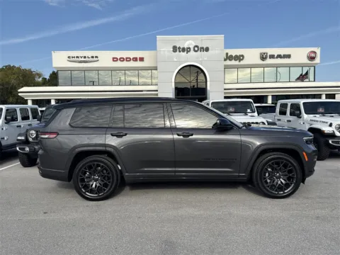 More photos of 2025 Jeep Grand Cherokee L Summit at Step One Chrysler Dodge Jeep Ram Fiat Fort Walton Beach, FL