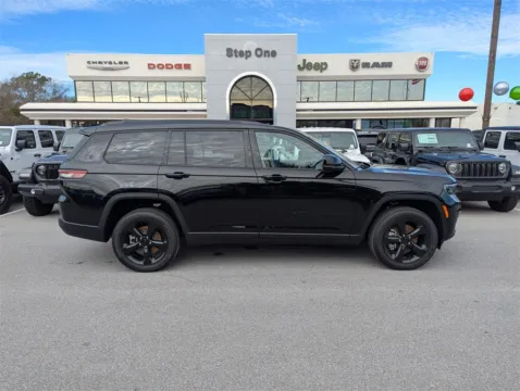 More photos of 2025 Jeep Grand Cherokee L Altitude X at Step One Chrysler Dodge Jeep Ram Fiat Fort Walton Beach, FL
