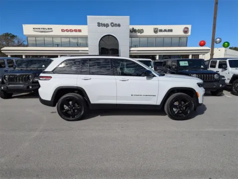 More photos of 2025 Jeep Grand Cherokee Altitude X at Step One Chrysler Dodge Jeep Ram Fiat Fort Walton Beach, FL