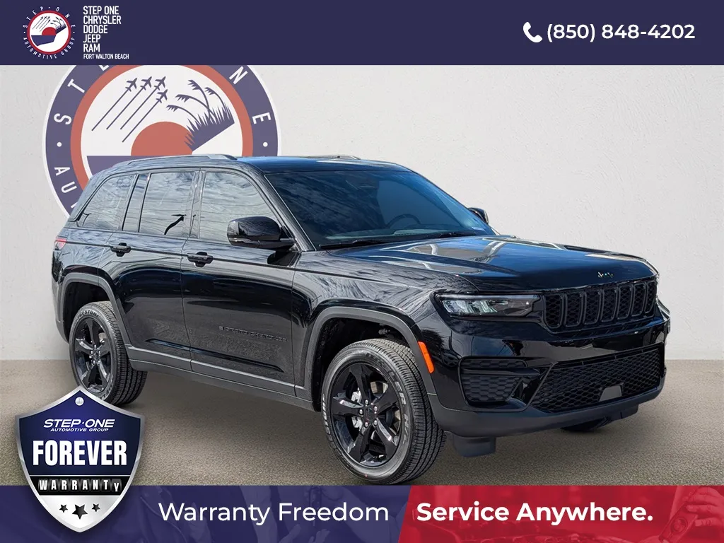 Black 2025 Jeep Grand Cherokee Altitude X for sale in Fort Walton Beach, FL