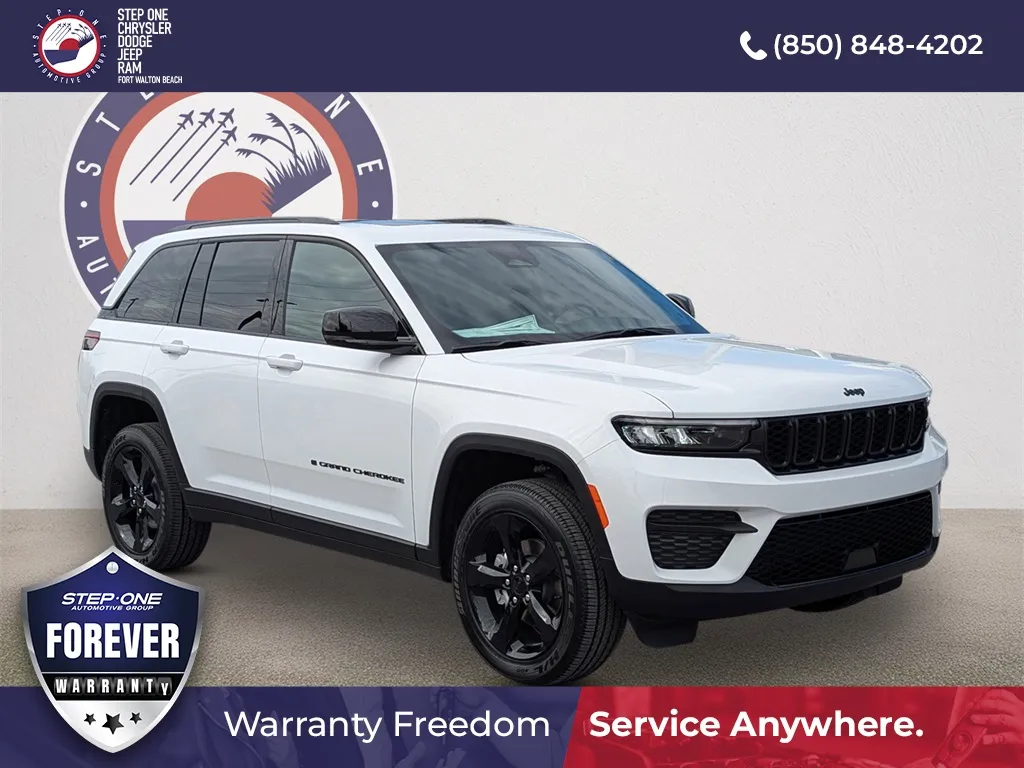 White 2025 Jeep Grand Cherokee Altitude X for sale in Fort Walton Beach, FL