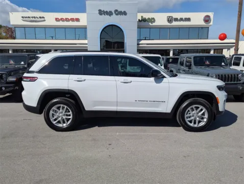More photos of 2025 Jeep Grand Cherokee Laredo X at Step One Chrysler Dodge Jeep Ram Fiat Fort Walton Beach, FL