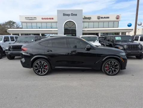 More photos of 2024 BMW X6 M at Step One Chrysler Dodge Jeep Ram Fiat Fort Walton Beach, FL