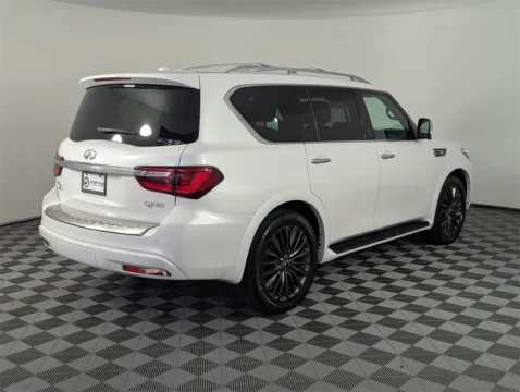 More photos of 2023 INFINITI QX80 Sensory at Step One Chrysler Dodge Jeep Ram Fiat Fort Walton Beach, FL