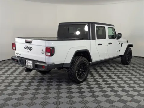 More photos of 2021 Jeep Gladiator Sport at Step One Chrysler Dodge Jeep Ram Fiat Fort Walton Beach, FL