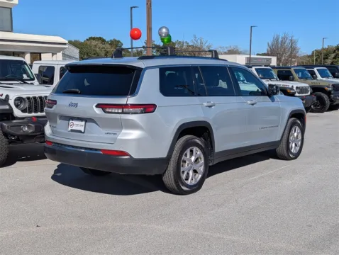 More photos of 2021 Jeep Grand Cherokee L Limited at Step One Chrysler Dodge Jeep Ram Fiat Fort Walton Beach, FL