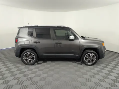More photos of 2018 Jeep Renegade Limited at Step One Chrysler Dodge Jeep Ram Fiat Fort Walton Beach, FL