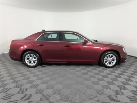 More photos of 2022 Chrysler 300 Touring at Step One Chrysler Dodge Jeep Ram Fiat Fort Walton Beach, FL