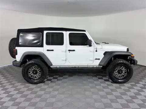 More photos of 2018 Jeep Wrangler Unlimited Sport S at Step One Chrysler Dodge Jeep Ram Fiat Fort Walton Beach, FL