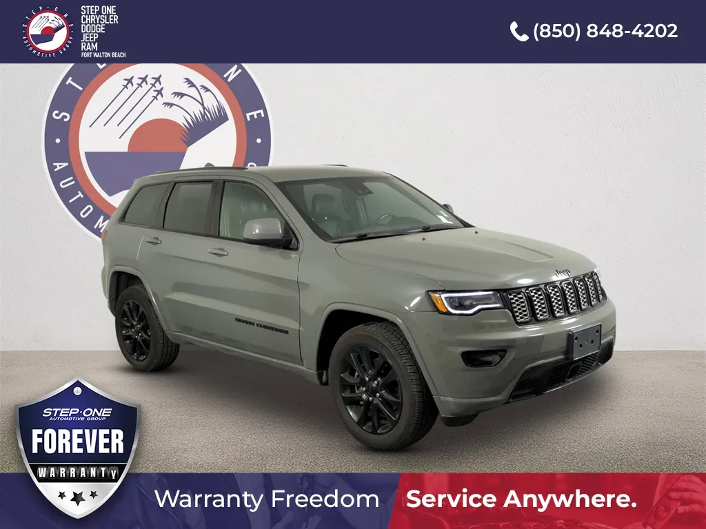 Gray 2021 Jeep Grand Cherokee Laredo X for sale in Fort Walton Beach, FL
