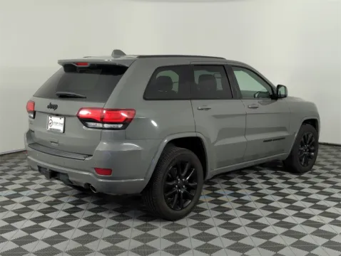 More photos of 2021 Jeep Grand Cherokee Laredo X at Step One Chrysler Dodge Jeep Ram Fiat Fort Walton Beach, FL