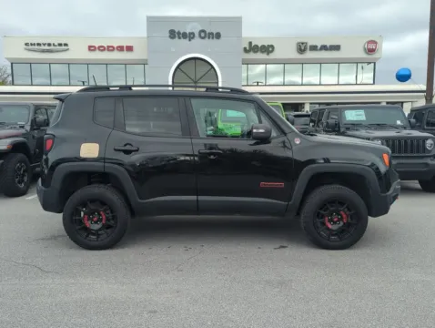 More photos of 2018 Jeep Renegade Trailhawk at Step One Chrysler Dodge Jeep Ram Fiat Fort Walton Beach, FL