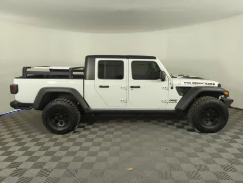 More photos of 2021 Jeep Gladiator Rubicon at Step One Chrysler Dodge Jeep Ram Fiat Fort Walton Beach, FL