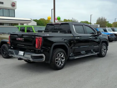 More photos of 2022 GMC Sierra 1500 SLT at Step One Chrysler Dodge Jeep Ram Fiat Fort Walton Beach, FL