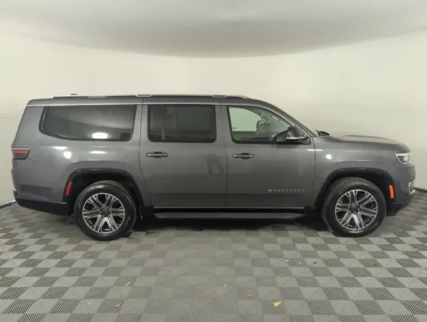 More photos of 2024 Jeep Wagoneer L Series II at Step One Chrysler Dodge Jeep Ram Fiat Fort Walton Beach, FL