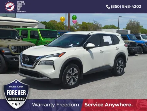 White 2021 Nissan Rogue SV for sale in Fort Walton Beach, FL