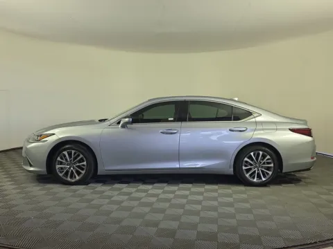 More photos of 2025 Lexus ES 350 at Step One Chrysler Dodge Jeep Ram Fiat Fort Walton Beach, FL