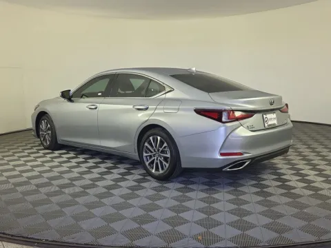 More photos of 2025 Lexus ES 350 at Step One Chrysler Dodge Jeep Ram Fiat Fort Walton Beach, FL