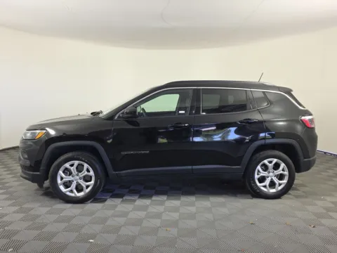 More photos of 2024 Jeep Compass Latitude at Step One Chrysler Dodge Jeep Ram Fiat Fort Walton Beach, FL