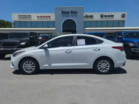 More photos of 2019 Hyundai Accent SEL at Step One Chrysler Dodge Jeep Ram Fiat Fort Walton Beach, FL