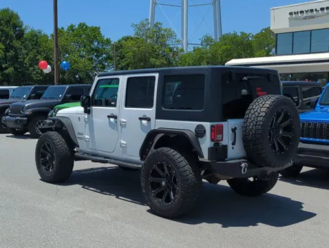 More photos of 2017 Jeep Wrangler Unlimited Sport at Step One Chrysler Dodge Jeep Ram Fiat Fort Walton Beach, FL