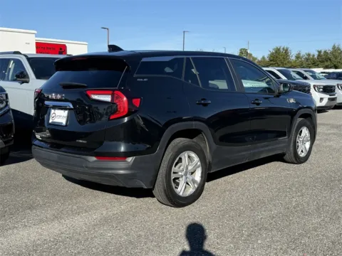 More photos of 2024 GMC Terrain SLE at Step One Ford Crestview, FL