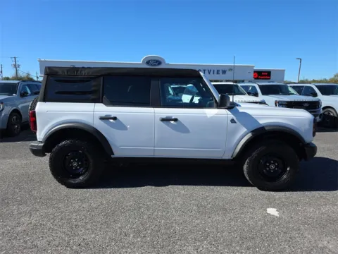 More photos of 2023 Ford Bronco Black Diamond at Step One Ford Crestview, FL