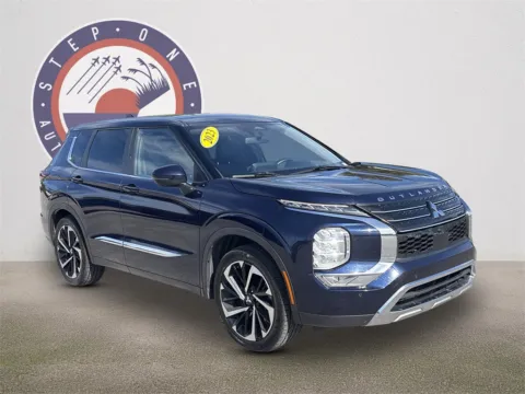 Photos of 2023 Mitsubishi Outlander SE for sale in Crestview, FL at Step One Ford Crestview