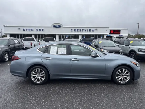 More photos of 2017 INFINITI Q70 3.7 at Step One Ford Crestview, FL