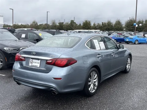 More photos of 2017 INFINITI Q70 3.7 at Step One Ford Crestview, FL