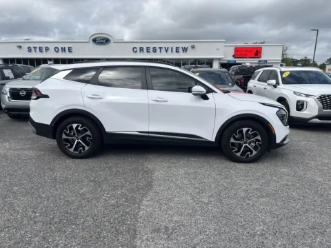 More photos of 2025 Kia Sportage EX at Step One Ford Crestview, FL