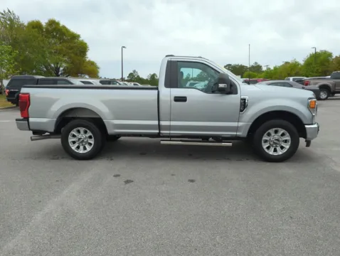 More photos of 2022 Ford F-350SD XLT at Step One Ford Crestview, FL