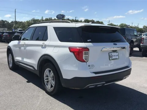 More photos of 2023 Ford Explorer XLT at Step One Ford Crestview, FL
