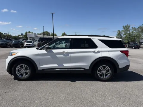 More photos of 2023 Ford Explorer XLT at Step One Ford Crestview, FL