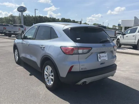 More photos of 2022 Ford Escape SE at Step One Ford Crestview, FL
