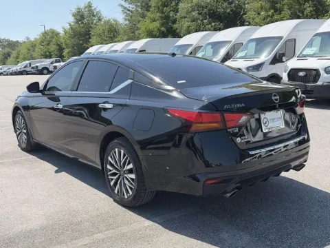 More photos of 2023 Nissan Altima 2.5 SV at Step One Ford Crestview, FL