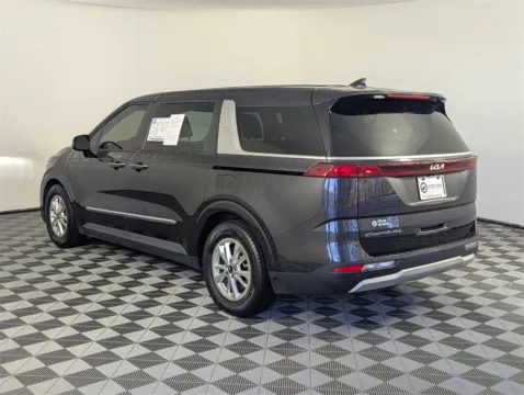 More photos of 2022 Kia Carnival LXS at Step One Kia Fort Walton Beach, FL