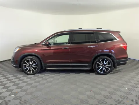 More photos of 2019 Honda Pilot Elite at Step One Kia Fort Walton Beach, FL