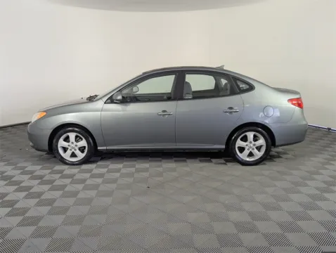 More photos of 2010 Hyundai Elantra SE at Step One Kia Fort Walton Beach, FL