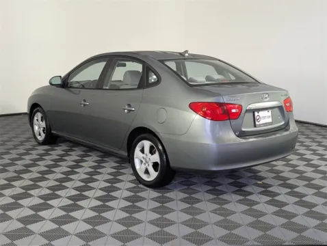 More photos of 2010 Hyundai Elantra SE at Step One Kia Fort Walton Beach, FL