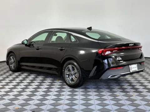 More photos of 2022 Kia K5 LX at Step One Kia Fort Walton Beach, FL