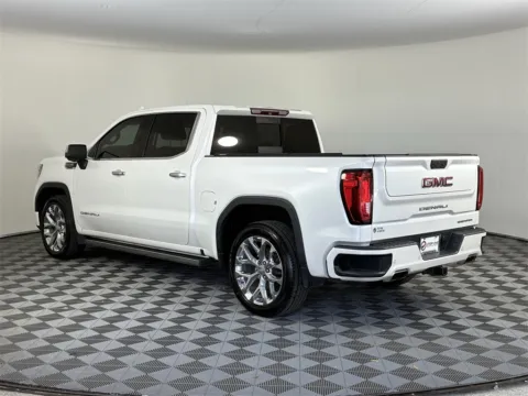More photos of 2019 GMC Sierra 1500 Denali at Step One Kia Fort Walton Beach, FL