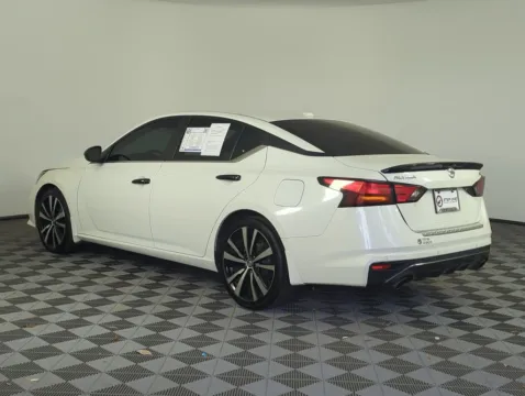 More photos of 2021 Nissan Altima 2.5 SR at Step One Kia Fort Walton Beach, FL