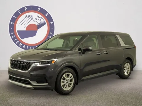 Photos of 2023 Kia Carnival LX for sale in Fort Walton Beach, FL at Step One Kia Fort Walton Beach