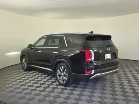 More photos of 2022 Hyundai Palisade SEL at Step One Kia Fort Walton Beach, FL