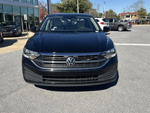 More photos of 2022 Volkswagen Jetta 1.5T SE at Step One Subaru Fort Walton Beach, FL