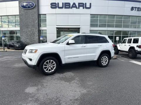 More photos of 2015 Jeep Grand Cherokee Laredo at Step One Subaru Fort Walton Beach, FL